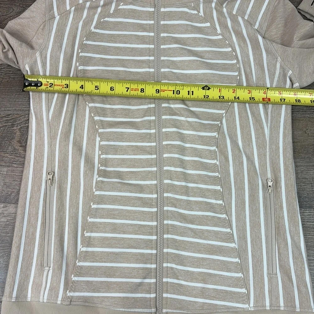 Lululemon Nice Asana Jacket -Deauville Stripe Heathered Cashew/White Size 10